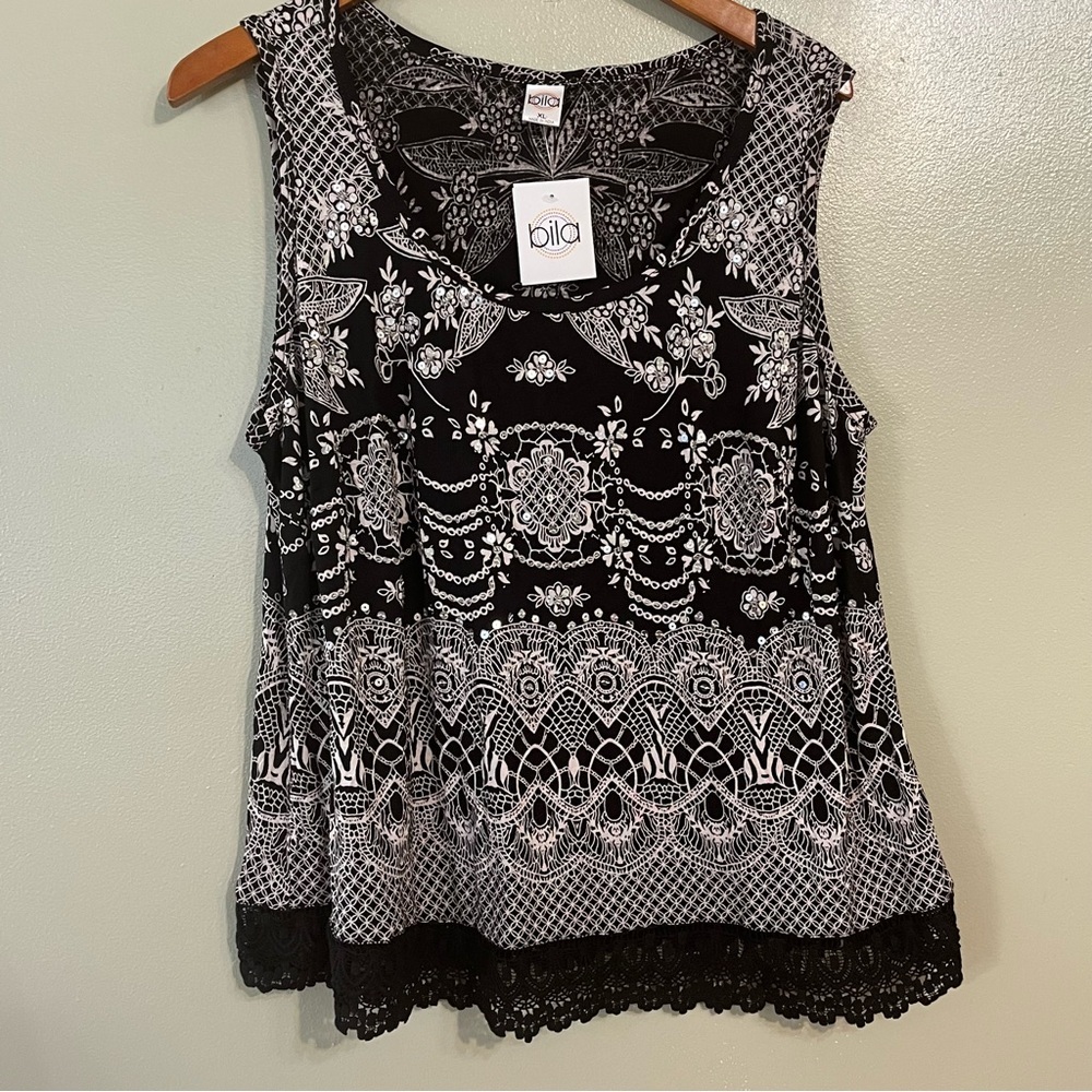 Bila Black & White Lace-Hem Tank Top